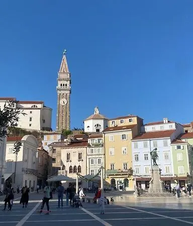 Tartini - Private Roof Terrace - Self Check-in *
